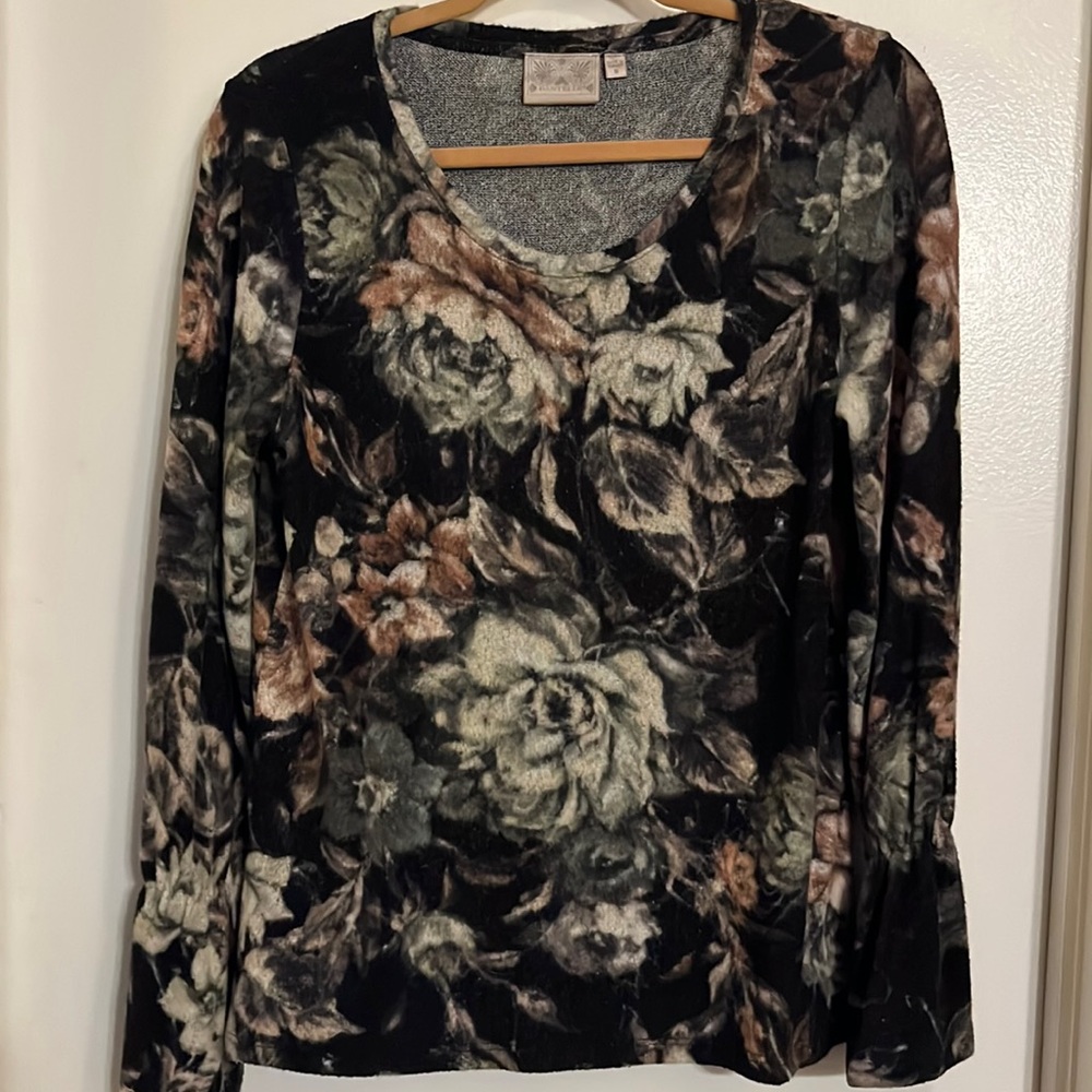 Floral fleece top